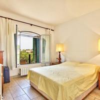 Flat in Spain, Balearic Islands, Palma, 136 sq.m.