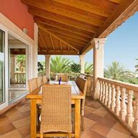 Villa in Spain, Balearic Islands, Palma, 440 sq.m.