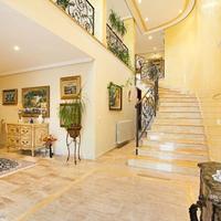 Villa in Spain, Balearic Islands, Palma, 440 sq.m.