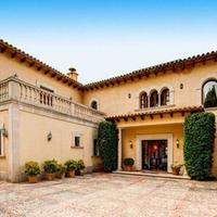 Villa in Spain, Balearic Islands, Palma, 702 sq.m.