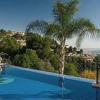 Villa in Spain, Balearic Islands, Palma, 702 sq.m.