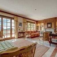 Villa in Spain, Balearic Islands, Palma, 702 sq.m.