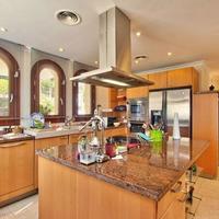 Вилла в Испании, Балеарские Острова, Пальма, 666 кв.м.