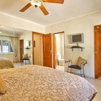 Villa in Spain, Balearic Islands, Palma, 160 sq.m.