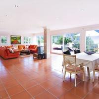 Villa in Spain, Balearic Islands, Palma, 648 sq.m.