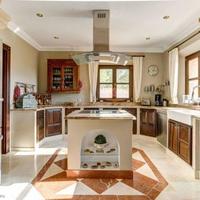 Вилла в Испании, Балеарские Острова, Пальма, 1185 кв.м.