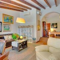 House in Spain, Balearic Islands, Palma, 390 sq.m.