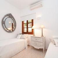 Villa in Spain, Balearic Islands, Palma, 293 sq.m.