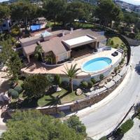 Villa in Spain, Balearic Islands, Palma, 450 sq.m.