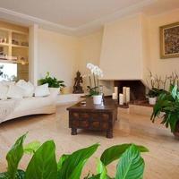 Villa in Spain, Balearic Islands, Palma, 450 sq.m.