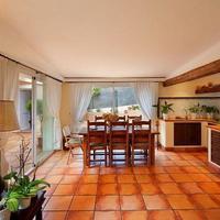 Villa in Spain, Balearic Islands, Palma, 450 sq.m.