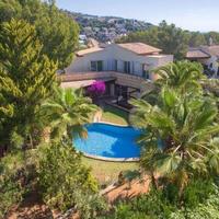 Villa in Spain, Balearic Islands, Palma, 250 sq.m.