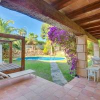 Villa in Spain, Balearic Islands, Palma, 250 sq.m.