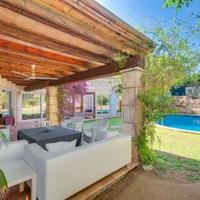 Villa in Spain, Balearic Islands, Palma, 250 sq.m.