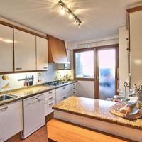 Flat in Spain, Balearic Islands, Palma, 186 sq.m.