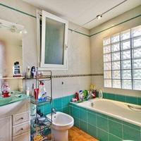 Villa in Spain, Balearic Islands, Palma, 300 sq.m.