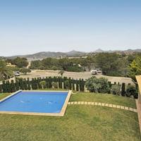 Villa in Spain, Balearic Islands, Palma, 400 sq.m.