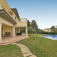 Villa in Spain, Balearic Islands, Palma, 400 sq.m.