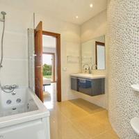 Villa in Spain, Balearic Islands, Palma, 400 sq.m.