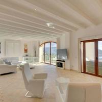 Villa in Spain, Balearic Islands, Palma, 560 sq.m.