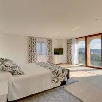 Villa in Spain, Balearic Islands, Palma, 560 sq.m.