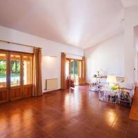 Villa in Spain, Balearic Islands, Palma, 500 sq.m.