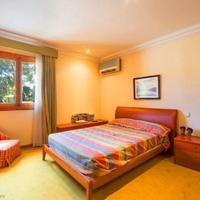 Villa in Spain, Balearic Islands, Palma, 500 sq.m.