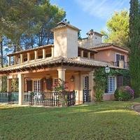 Villa in Spain, Balearic Islands, Palma, 429 sq.m.