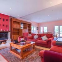 Villa in Spain, Balearic Islands, Palma, 365 sq.m.