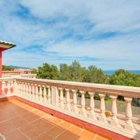 Villa in Spain, Balearic Islands, Palma, 365 sq.m.