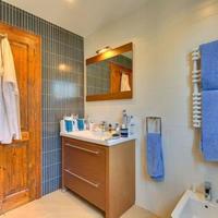 Villa in Spain, Balearic Islands, Palma, 355 sq.m.