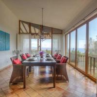 Villa in Spain, Balearic Islands, Palma, 590 sq.m.