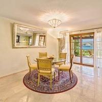 Villa in Spain, Balearic Islands, Palma, 250 sq.m.