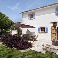 Villa in Spain, Balearic Islands, Palma, 715 sq.m.