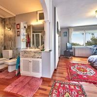 Flat in Spain, Balearic Islands, Palma, 260 sq.m.