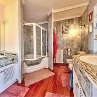 Flat in Spain, Balearic Islands, Palma, 260 sq.m.
