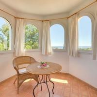 Villa in Spain, Balearic Islands, Palma, 200 sq.m.