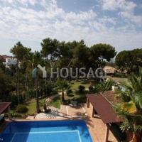 Villa in Spain, Andalucia, 740 sq.m.