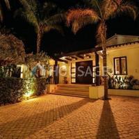 Villa in Spain, Andalucia, 238 sq.m.