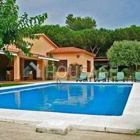 Villa in Spain, Catalunya, Girona, 230 sq.m.