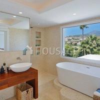 Villa in Spain, Andalucia, 446 sq.m.