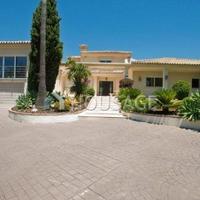 Villa in Spain, Andalucia, 331 sq.m.