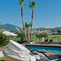 Villa in Spain, Andalucia, 331 sq.m.