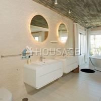 Villa in Spain, Andalucia, 331 sq.m.