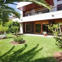 Flat in Spain, Balearic Islands, Palma, 184 sq.m.