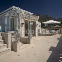 Villa in Spain, Andalucia, 600 sq.m.