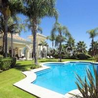 Вилла в Испании, Андалусия, 1311 кв.м.