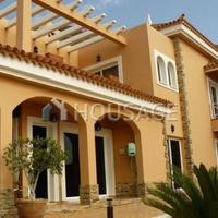 Villa in Spain, Canary Islands, Santa Cruz de Tenerife, 830 sq.m.