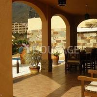 Villa in Spain, Canary Islands, Santa Cruz de Tenerife, 830 sq.m.
