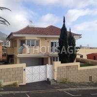 Villa in Spain, Canary Islands, Santa Cruz de Tenerife, 405 sq.m.